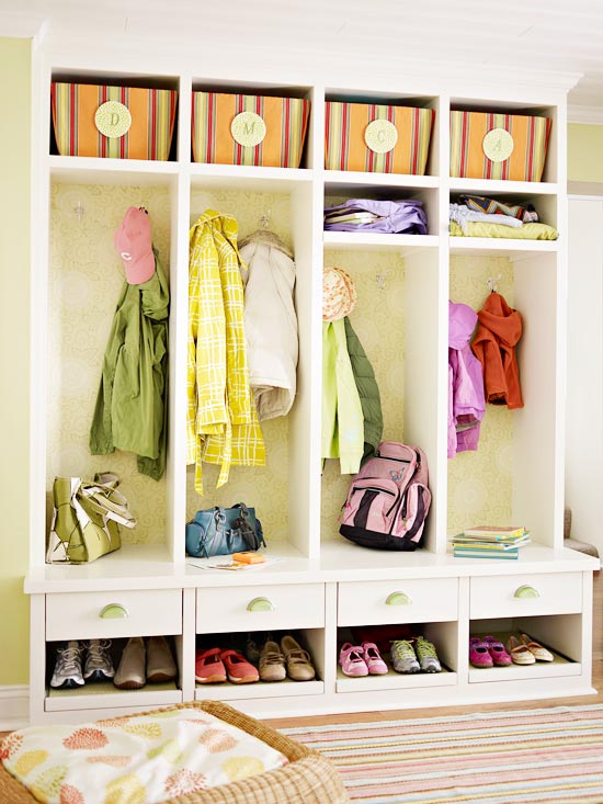 mudroom-organized