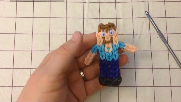 Rainbow Loom band charm  Minecraft Steve Action Figure Charm Tutorial - YouTube