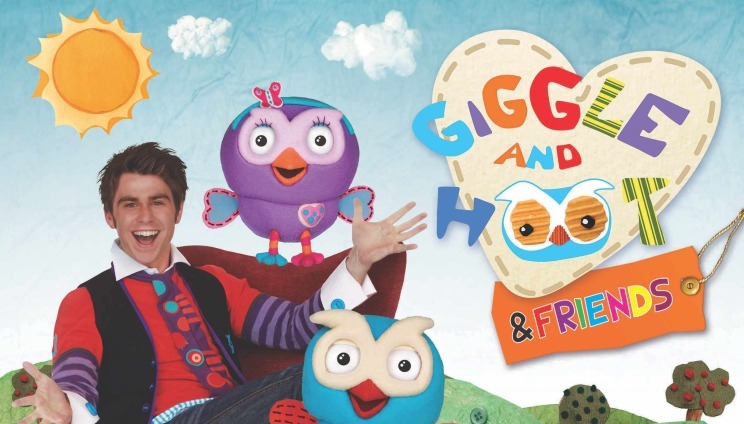 Giggle Hoot tour image high res 2