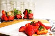 Simple___Delicious__Balsamic_Strawberries_Recipe_-_Mum_s_Lounge