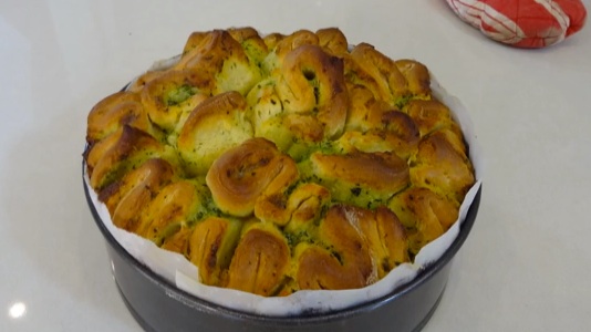 Thermomix herb and garlic pull apart
