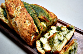 sage blue cheese and garlic bread recipe