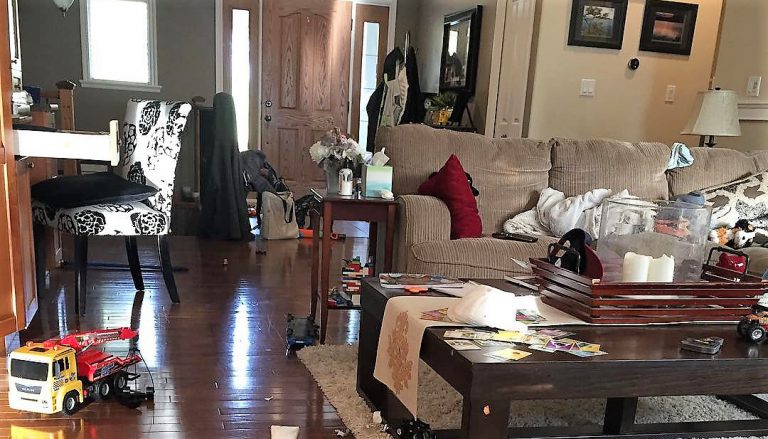 This Mum Shared the Most Relatable Photo of Her Messy Lounge Room Much ...