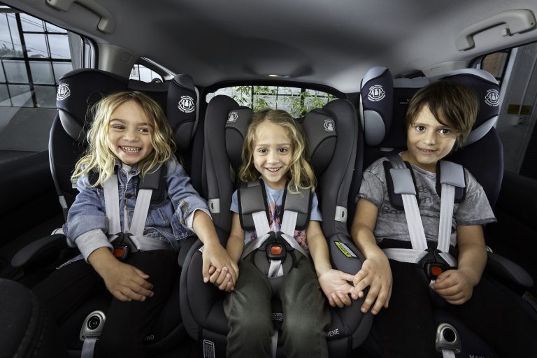 Compact forward best sale facing car seat