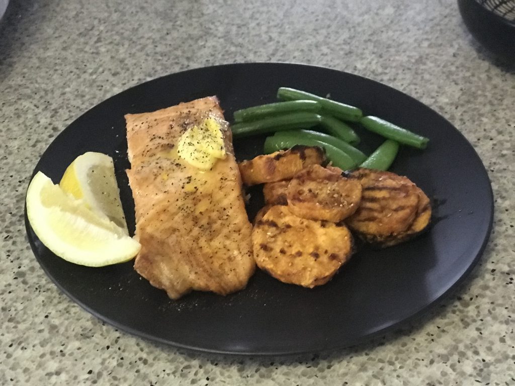 https://mumslounge.com.au/wp-content/uploads/2019/12/ninja-foodi-grill-review-salmon-and-veg-1024x768.jpg