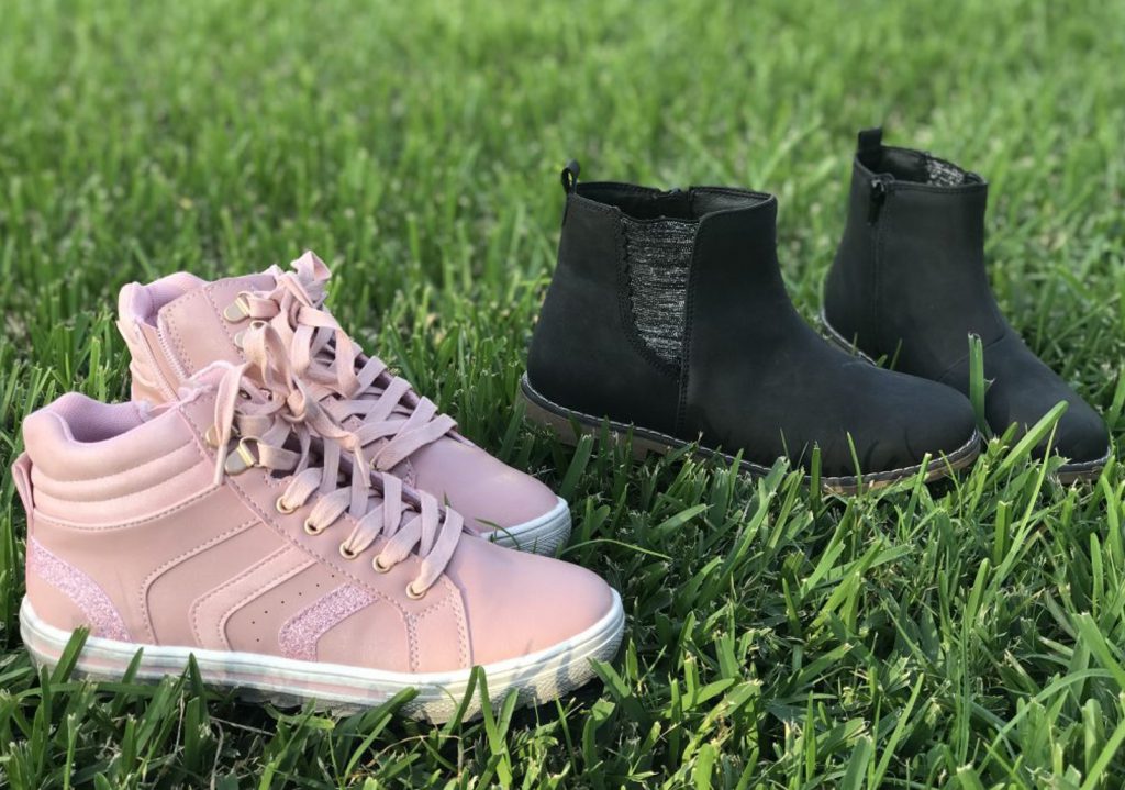 Five Reasons Why I Buy My Kids Shoes from Shoe Warehouse Mumslounge