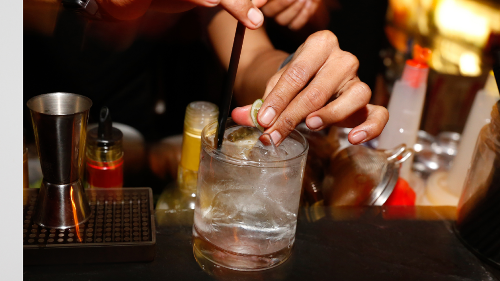 Here's Why Mixing Diet or SugarFree Soft Drink with Alcohol Gets You