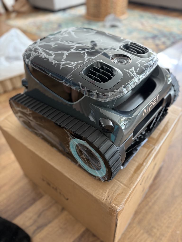 piper scuba s1 pro cordless robotic pool cleaner review