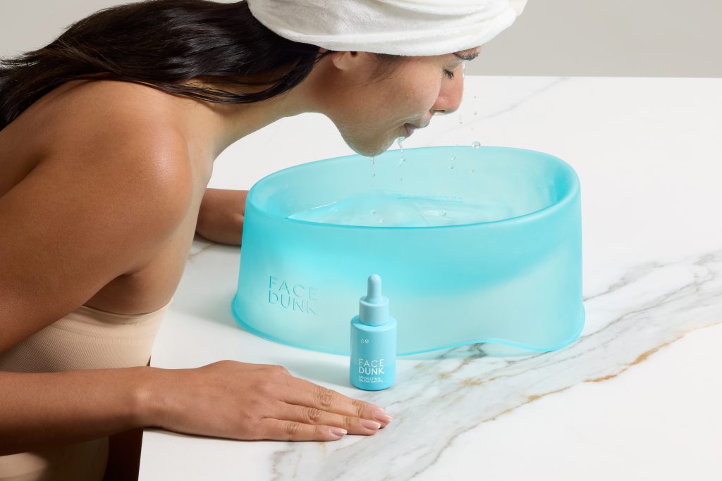 benefits of ice facial Face Dunk Pro kit