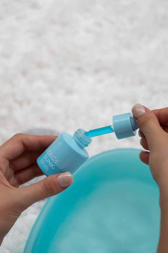 Face dunk ice facial trend