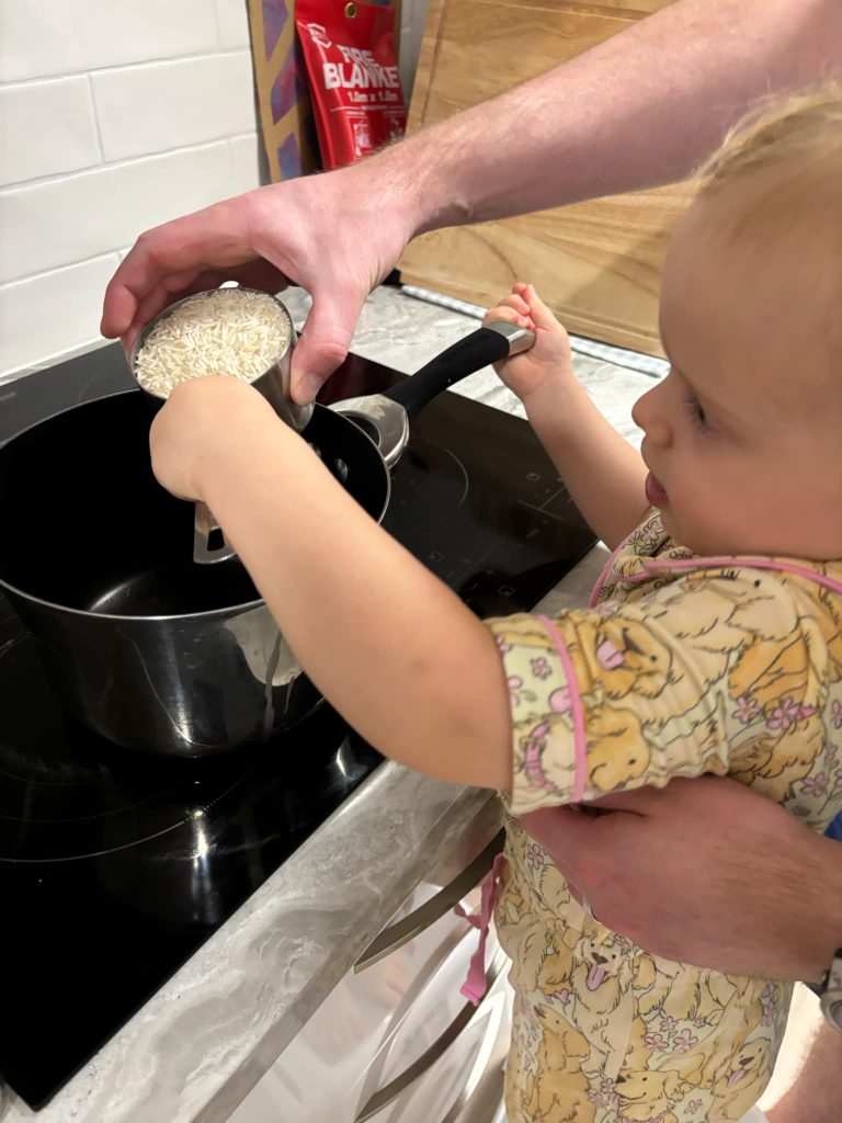 teaching kids to cook with EveryPlate