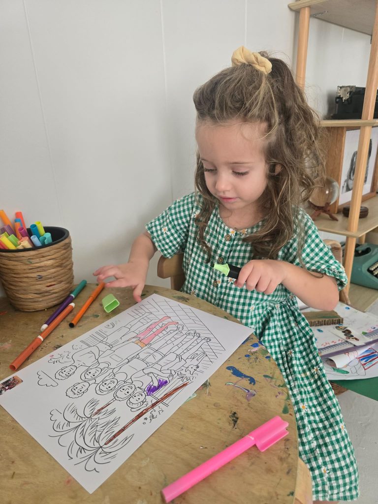 create a colouring book from family photos with Koluwin