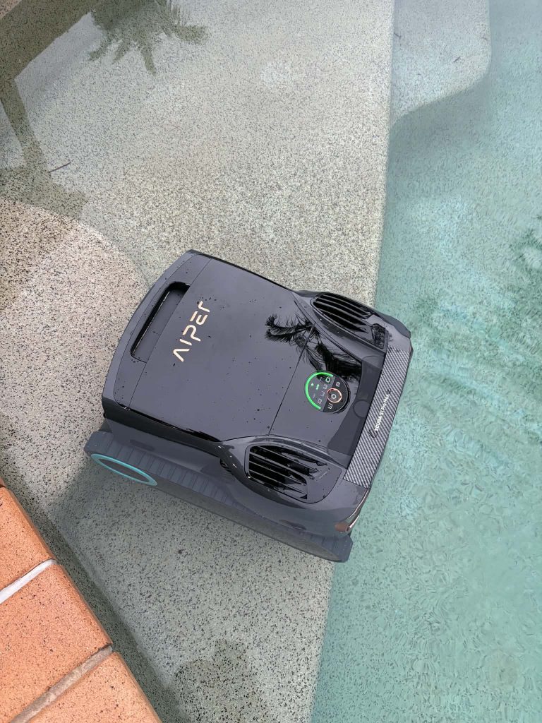 Aiper Scuba X1 Pro Max review 